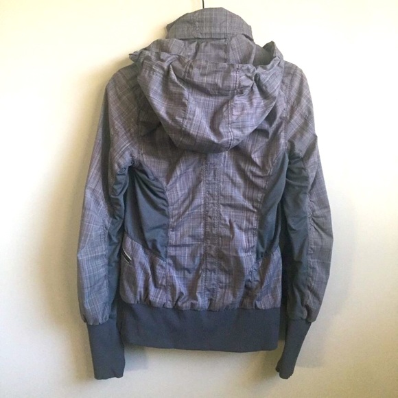 Lululemon Run: Back On Track Jacket - Picture 7 of 16